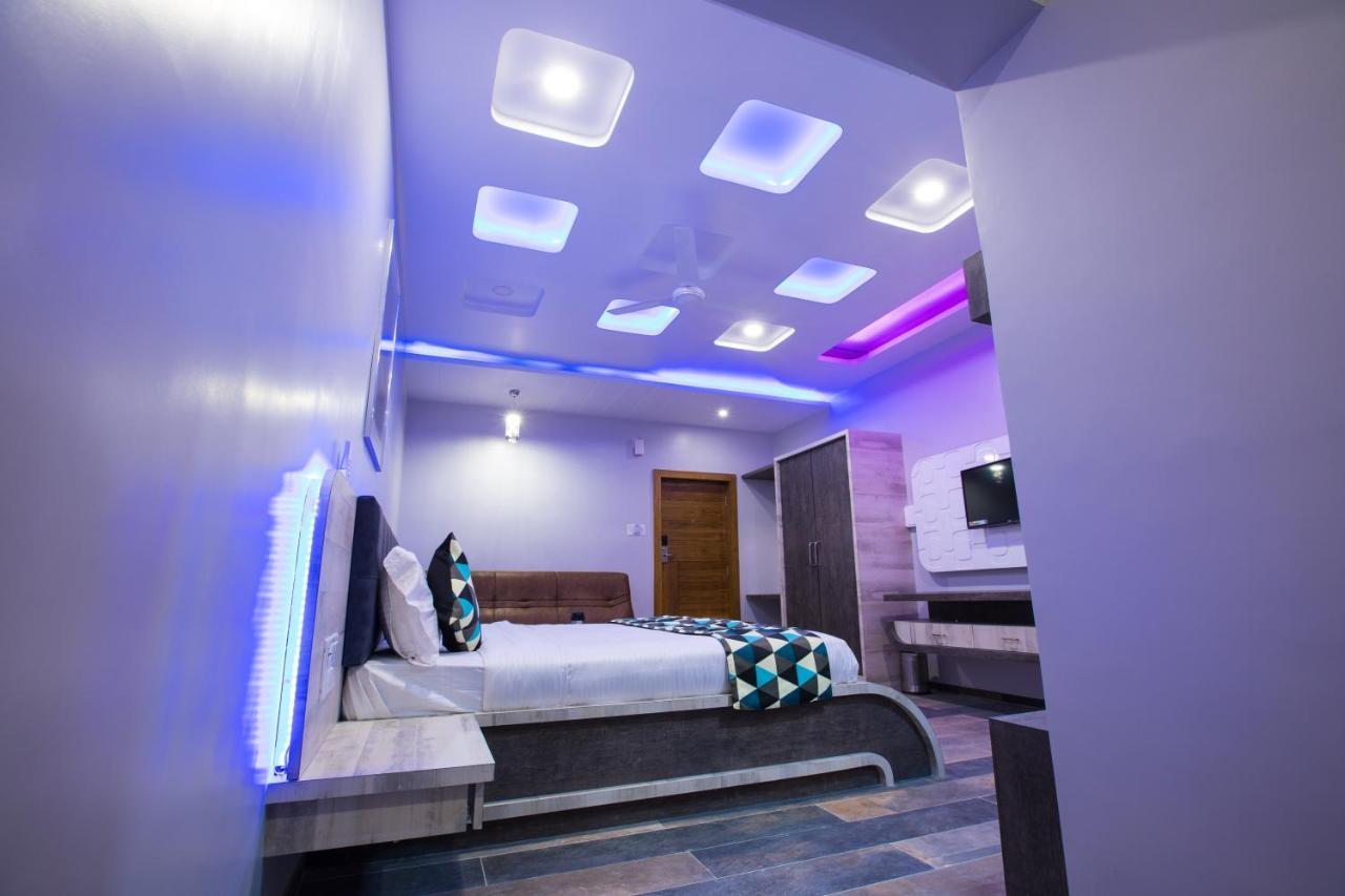 Hotel Balaji Palace Porbandar Dış mekan fotoğraf