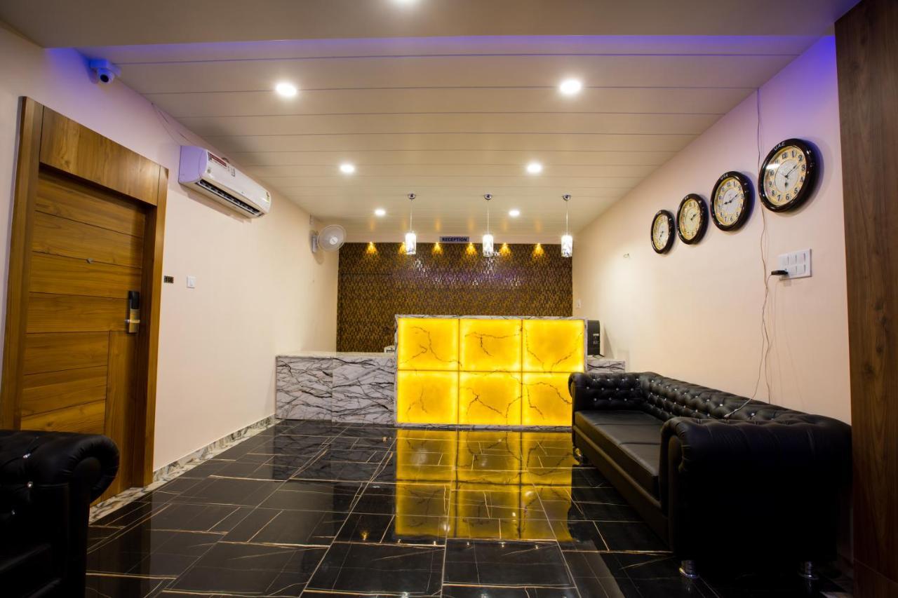 Hotel Balaji Palace Porbandar Dış mekan fotoğraf
