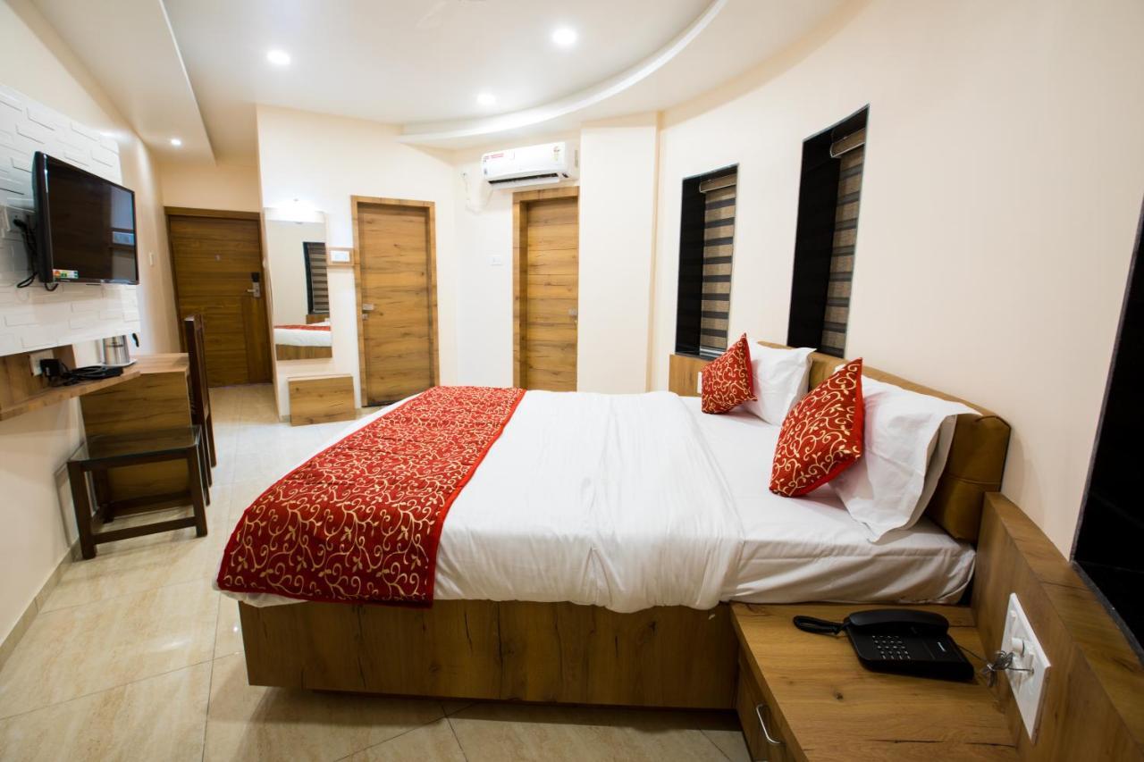Hotel Balaji Palace Porbandar Dış mekan fotoğraf