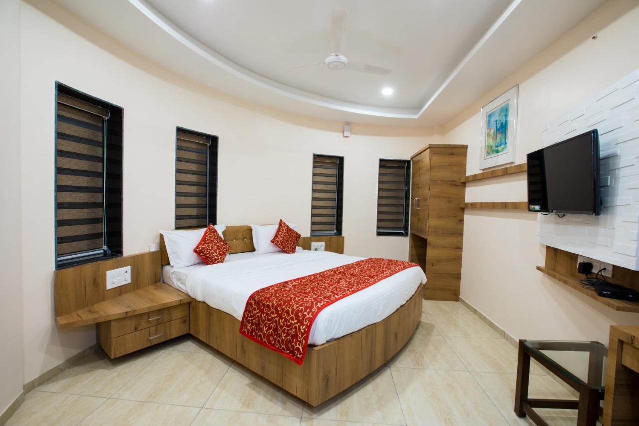 Hotel Balaji Palace Porbandar Dış mekan fotoğraf