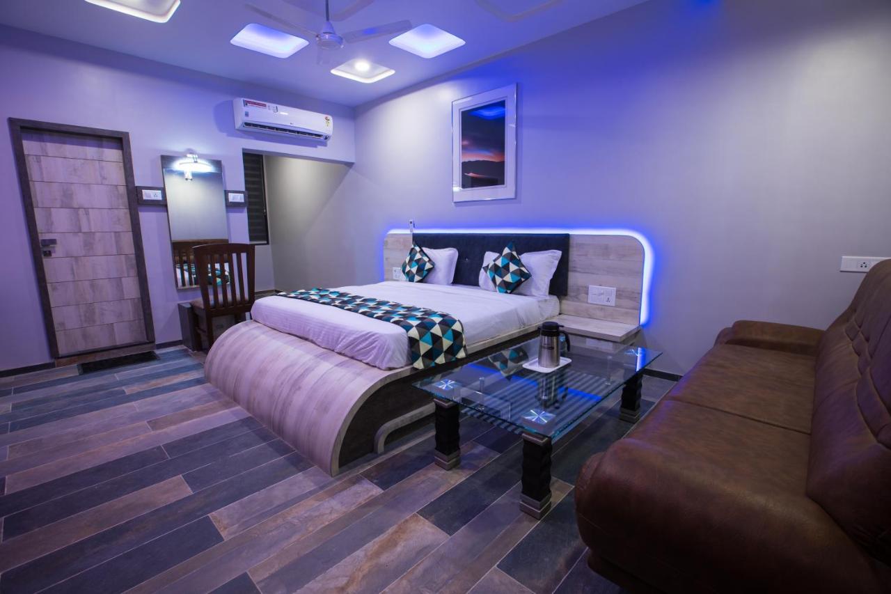 Hotel Balaji Palace Porbandar Dış mekan fotoğraf