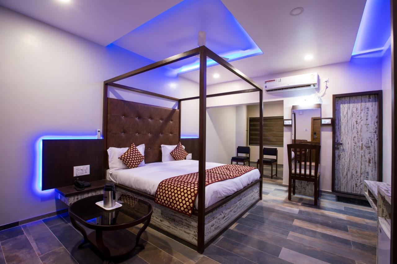 Hotel Balaji Palace Porbandar Dış mekan fotoğraf